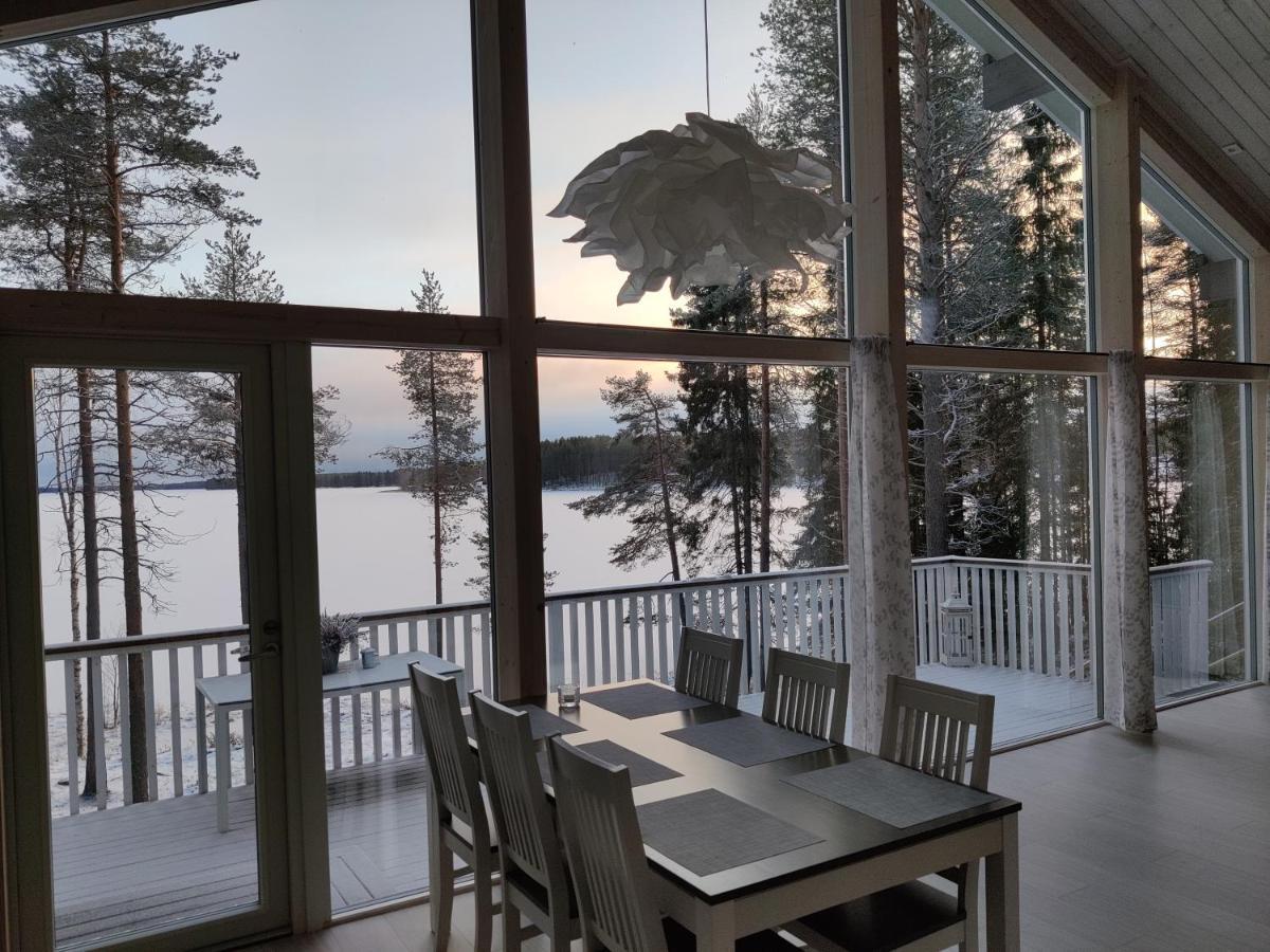 Villa Sirius Sieri, Nice Log-Cottage By The Lake Rovaniemi Bagian luar foto