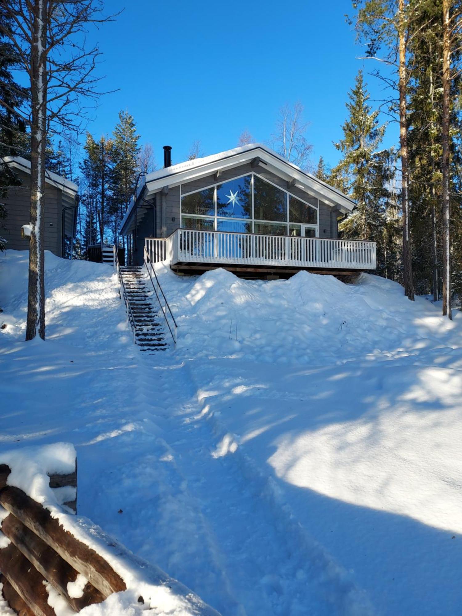 Villa Sirius Sieri, Nice Log-Cottage By The Lake Rovaniemi Bagian luar foto